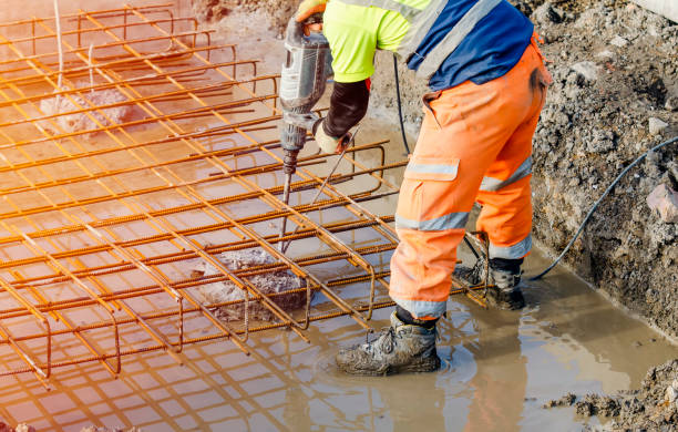 Best Concrete Flooring Contractor  in Fallbrook, CA